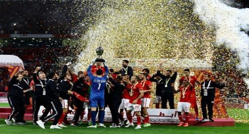استمرار عقدة الأندية المغربية.. أرقام كبيرة للأهلي بعد التتويج كأس السوبر